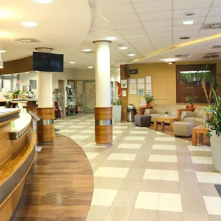Famulus Hotel