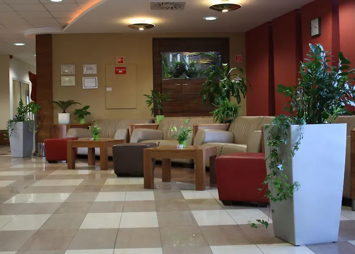 Hotel Famulus 4*
