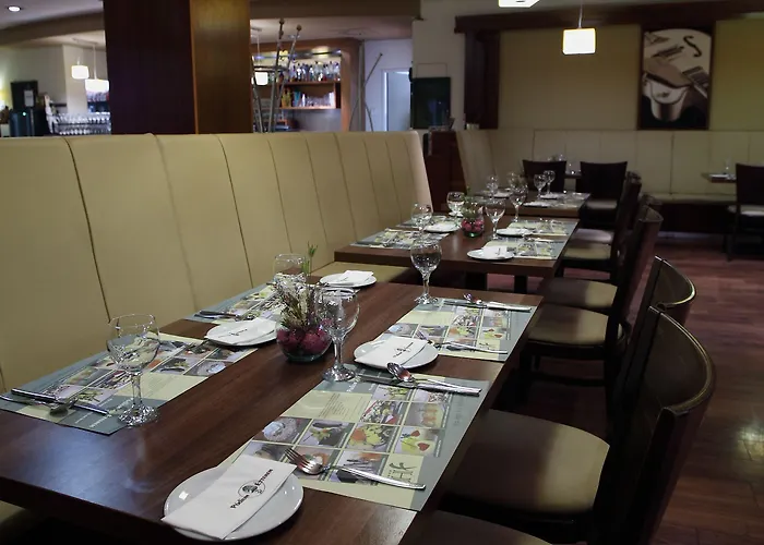 Famulus Hotel 4*
