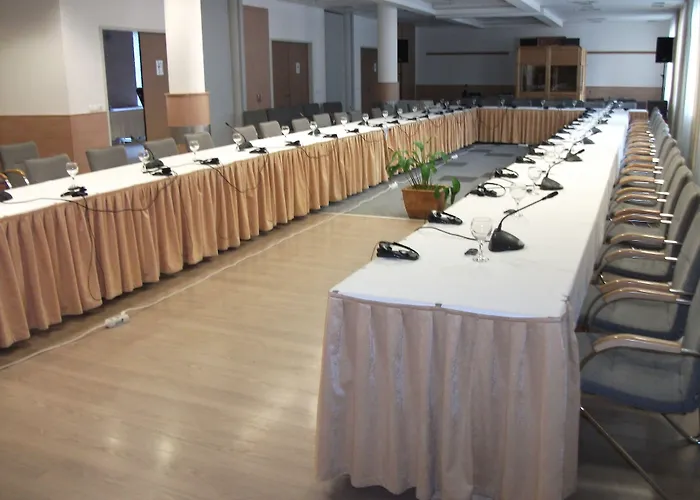 Famulus Hotel 4*